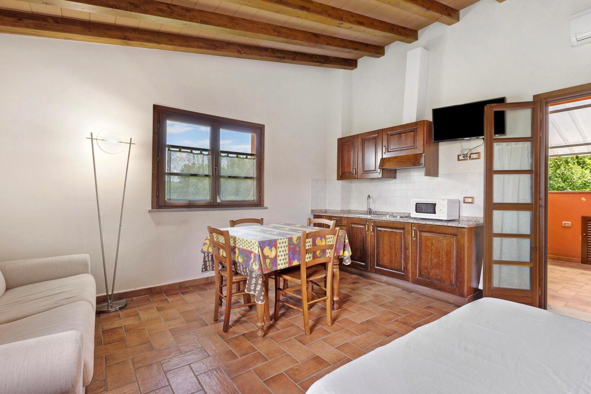 La Bettola Tavern Rooms Restaurant Montopoli in Val dʼArno エクステリア 写真