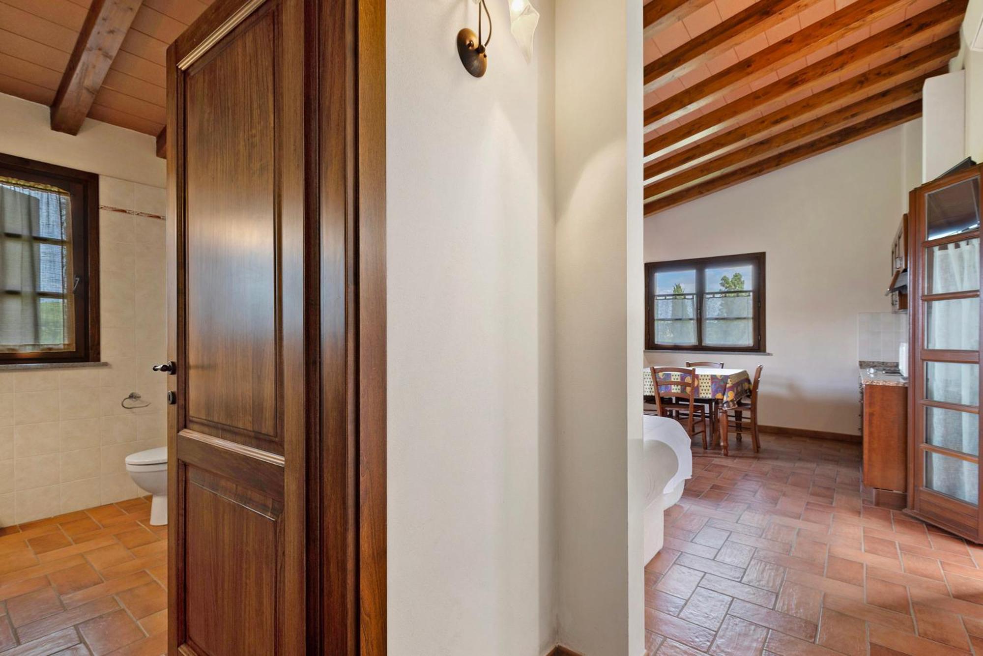 La Bettola Tavern Rooms Restaurant Montopoli in Val dʼArno エクステリア 写真
